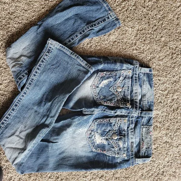 Jeans - Picture 3 of 4